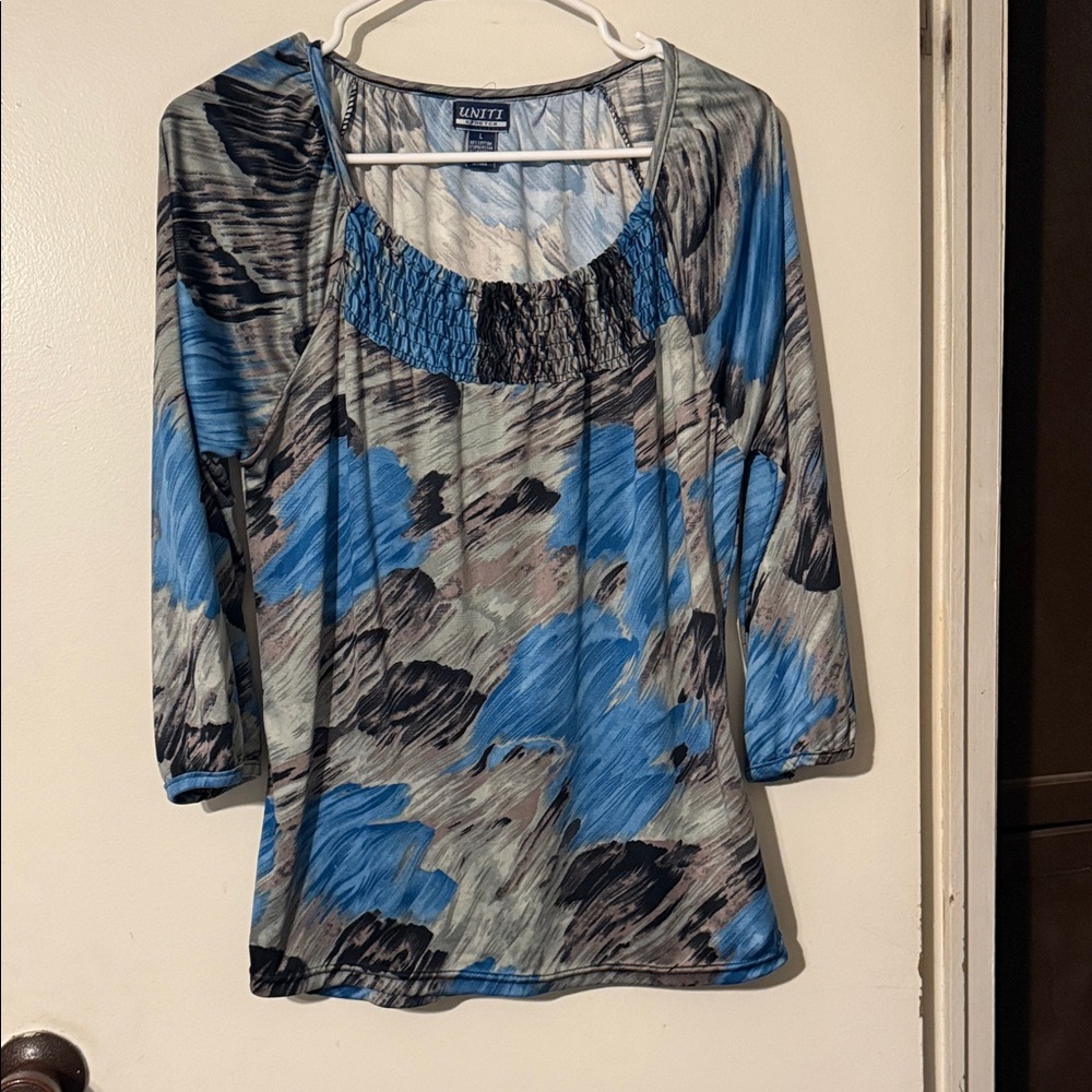 Uniti Casual Blue and Gray Patterned Blouse